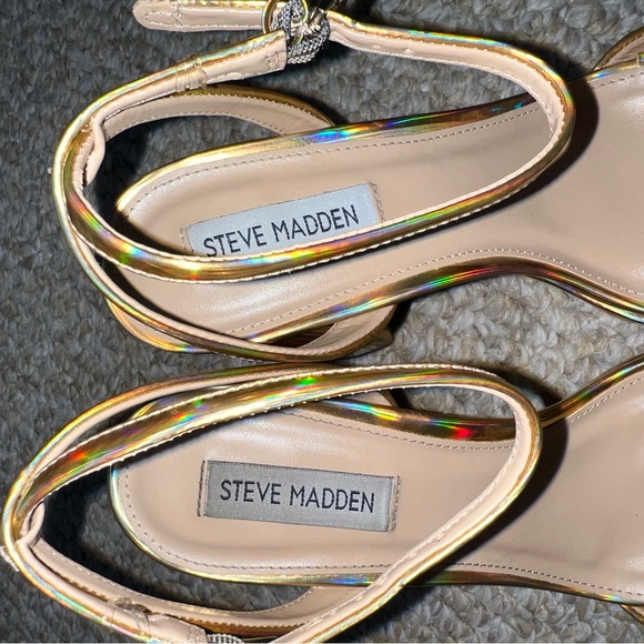 Gold Metallic Steve Madden Heels Sz8 - Picture 2 of 6